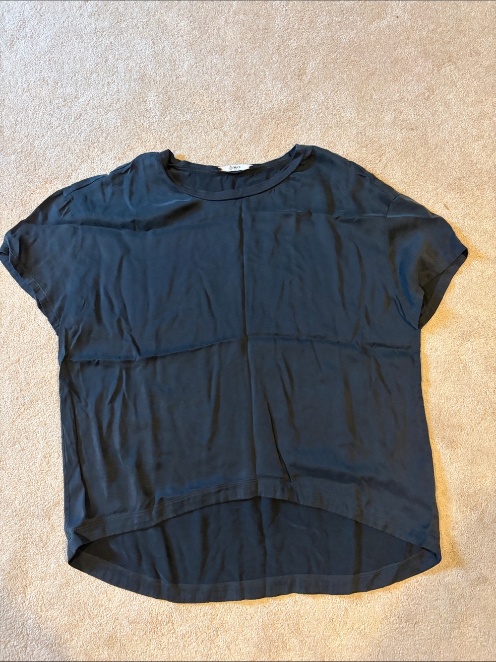 Quince XL black short-sleeve 100% silk top